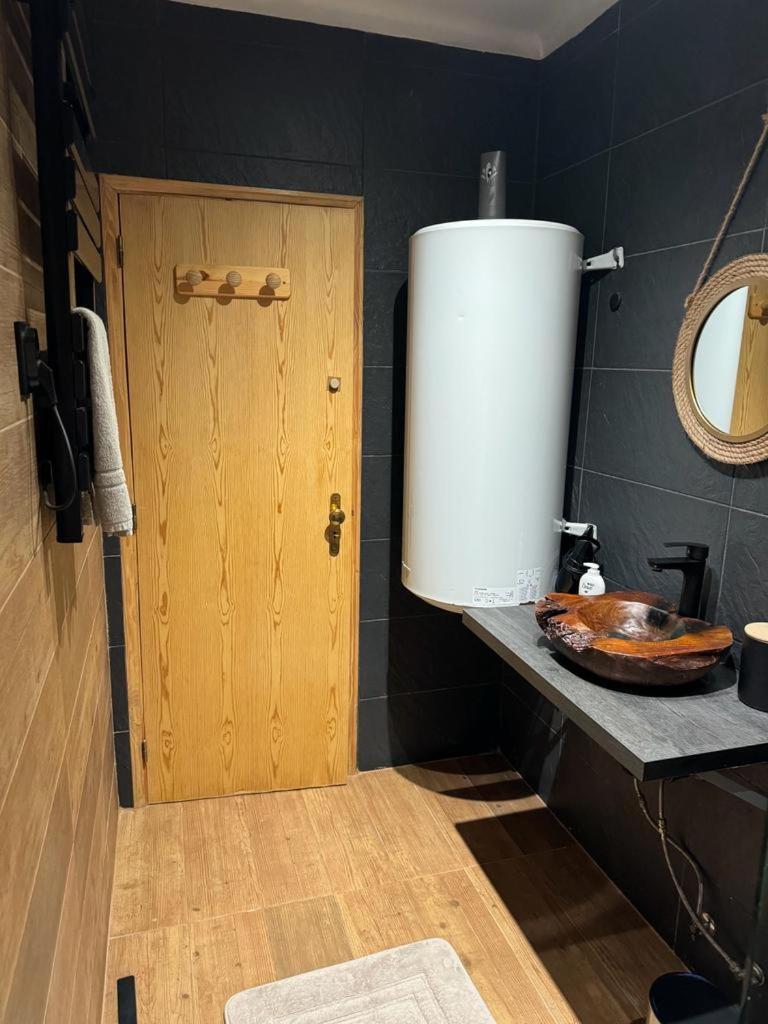 Mountain Lodge T3 Duplex Abrigo Do Lobo 科维良 外观 照片