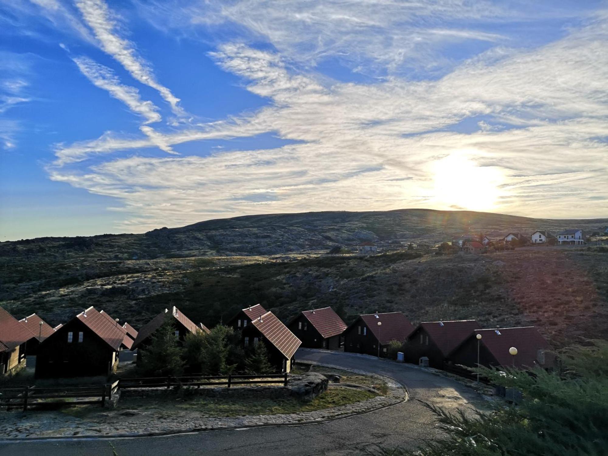 Mountain Lodge T3 Duplex Abrigo Do Lobo 科维良 外观 照片