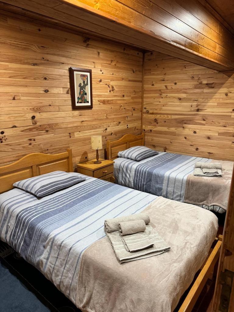 Mountain Lodge T3 Duplex Abrigo Do Lobo 科维良 外观 照片